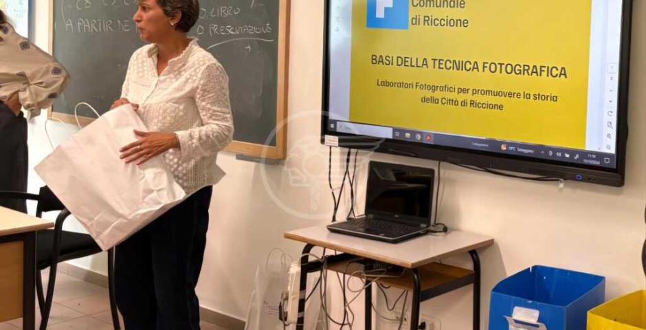 Alla Fototeca i laboratori di fotografia per i ragazzi delle scuole medie Alla Fototeca i laboratori di fotografia per i ragazzi delle scuole medie